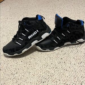 AND1 Basketball/Athletic Sneakers